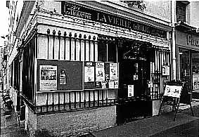 le caf-thtre de la vieille grille , dans le IVe arrondissement